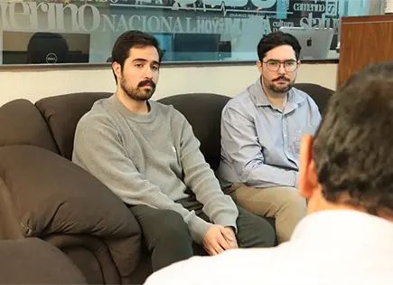 LA PRENSA BAJO ASEDIO LA PRENSA BAJO ASEDIO