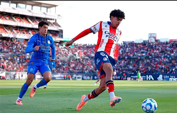 Recibe el ADSL a Chivas Rayadas
