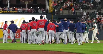 Se vaciaron bancas de Medias Rojas y Orioles