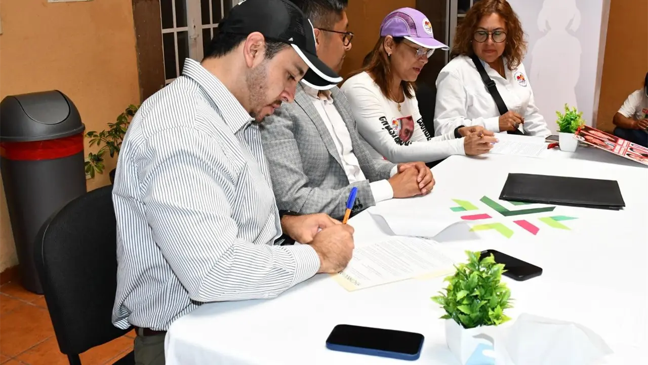 Firman acuerdos para crear memorial de personas desaparecidas en SLP