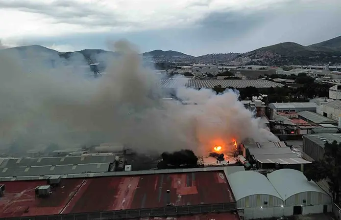 Muere elemento de PC en incendio