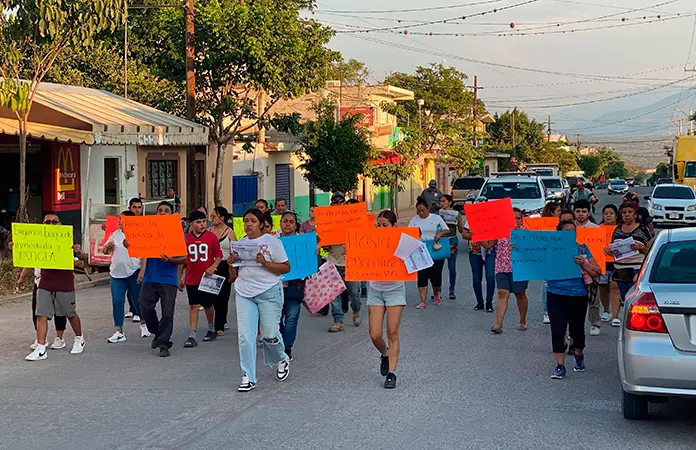 Se manifiestan los familiares de Ángel, desaparecido