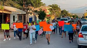 Se manifiestan los familiares de Ángel, desaparecido