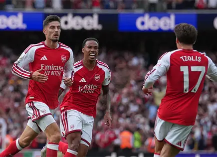 Arsenal remonta y vence a Chelsea en la Liga Premier