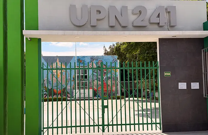 Exigen cese de director de la UPN