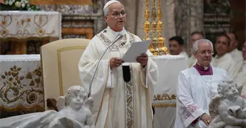 Papa Le&oacute;n XIV regresa a santuario en Genazzano y presenta fresco
