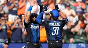 A base de jonrones triunfan los Tigres