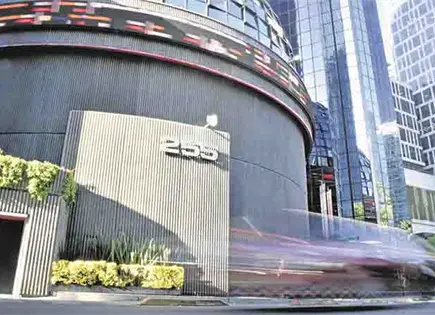 Bolsa Mexicana retrocede 0.21%