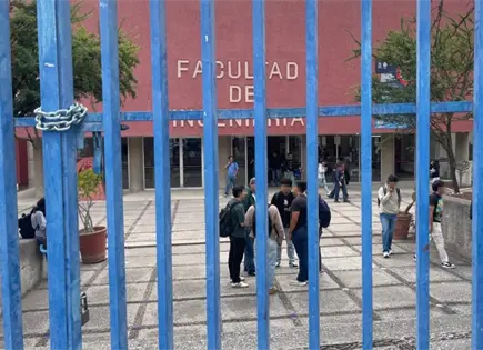 Desalojan Zona Universitaria Poniente tras muerte de estudiante