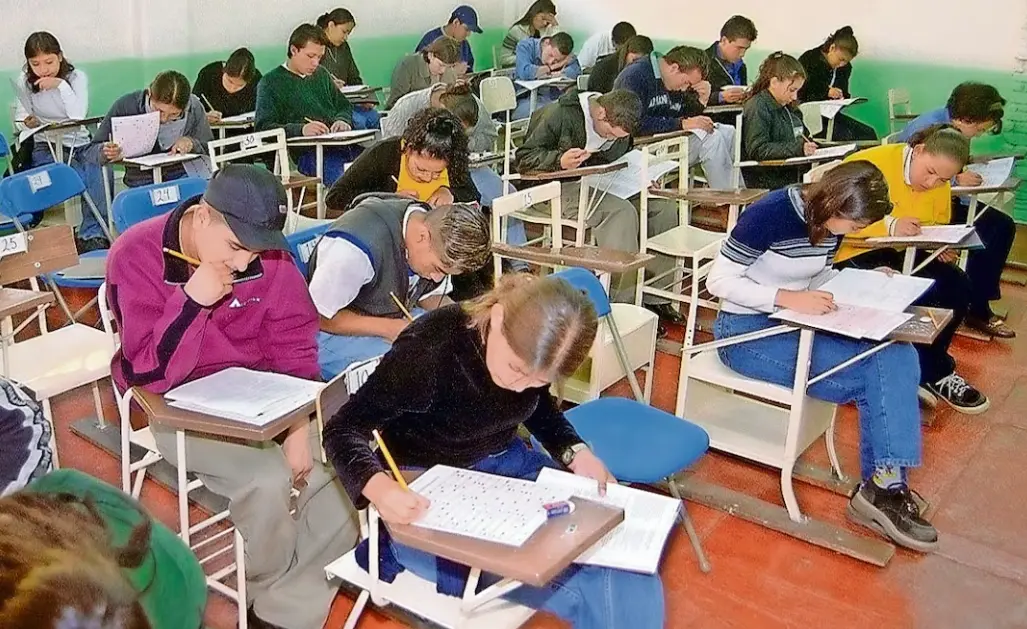 Diputados del PRI y PAN critican recortes y baja en Prueba Pisa 2025