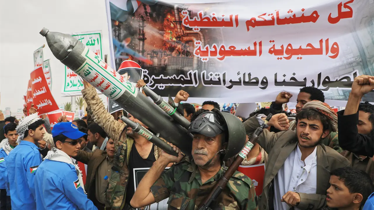 Hutíes denuncian ataque saudí a prisión en Yemen con muertos