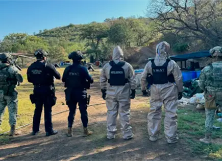 SSPE y Sedena desmantelan narcolaboratorio en Parral, Chihuahua SSPE y Sedena desmantelan narcolaboratorio en Parral, Chihuahua