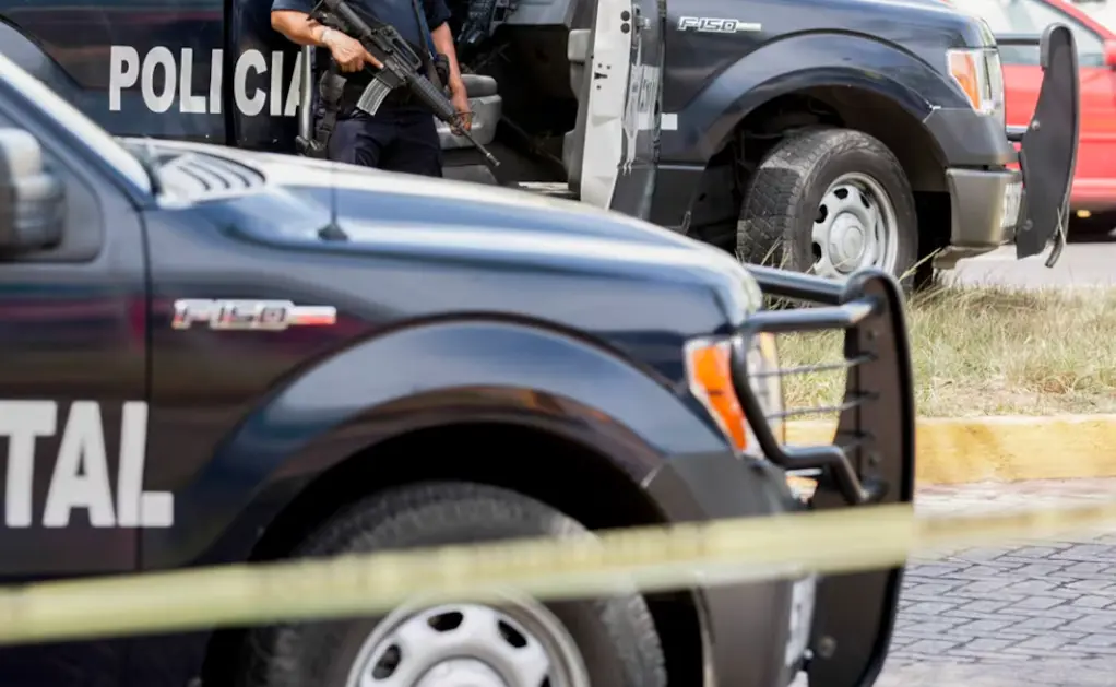 Asesinan a dos hombres en hotel de Mazatlán