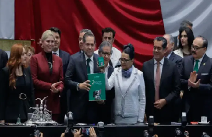 Diputados debaten informe Sheinbaum 2026 con críticas y respuestas
