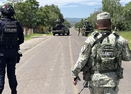 Ej&eacute;rcito repele ataque y captura a dos presuntos integrantes de "Los Ardillos"