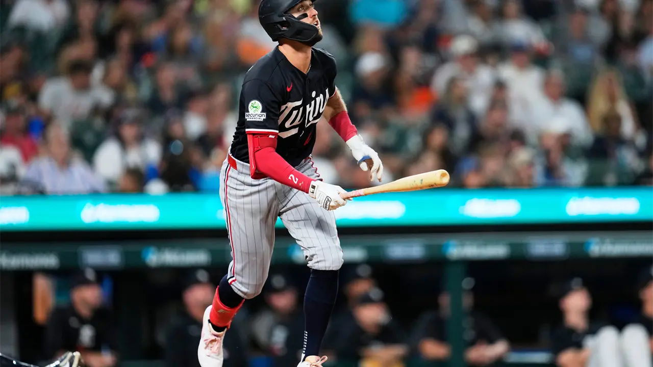 Kody Clemens impulsa victoria de Mellizos Minnesota sobre Tigres Detroit