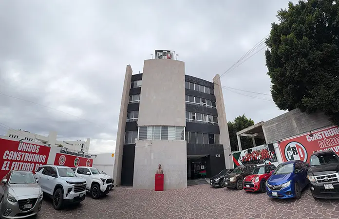 La baja militancia del PRI es culpa de dirigencia: EG