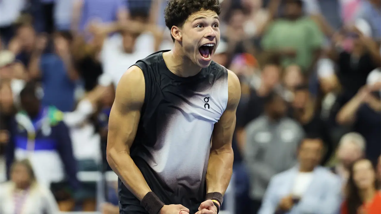 Ben Shelton vence a Carlos Alcaraz en maratónico partido del US Open