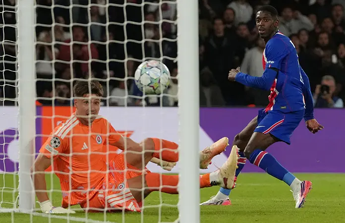 Campeón PSG se presenta goleando