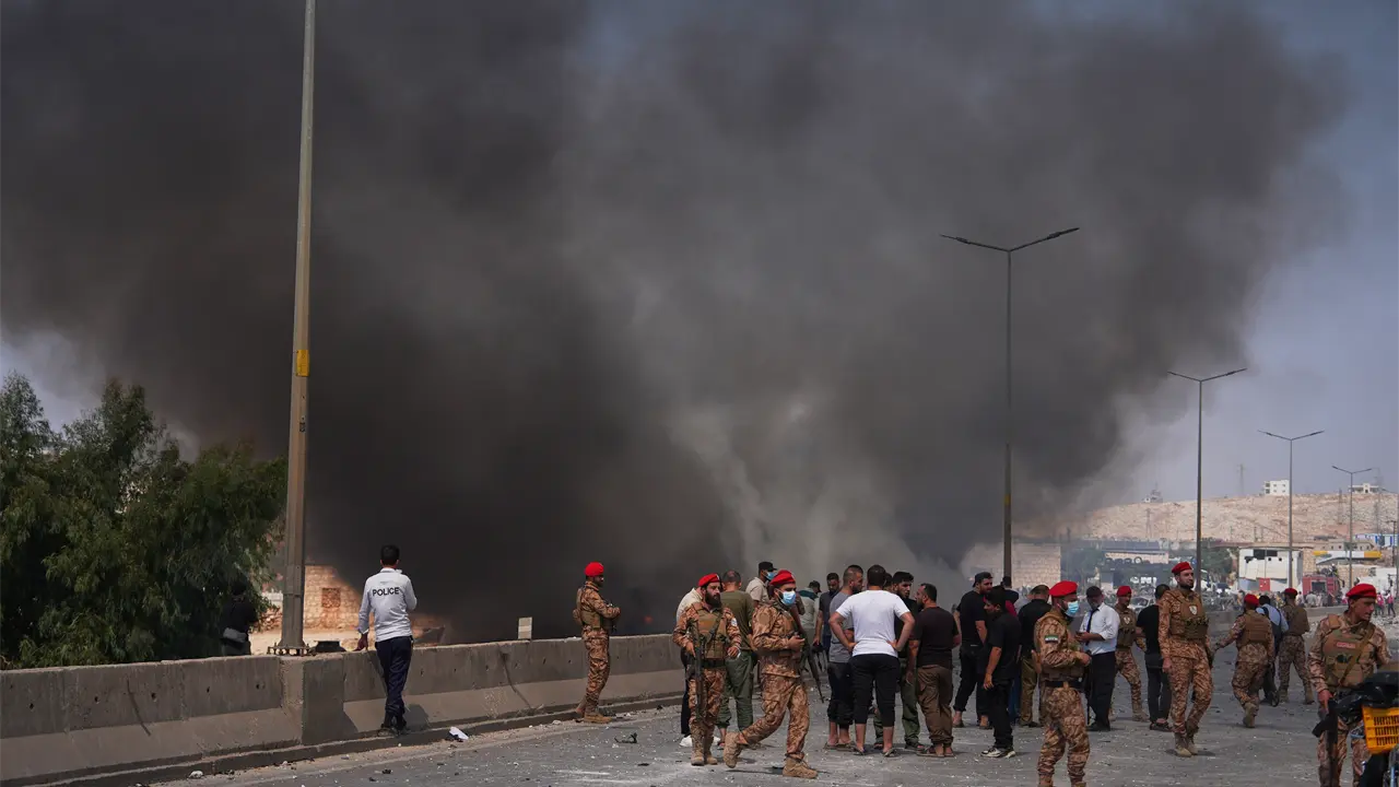 Explosión en almacén armas en Sarmada deja 14 muertos