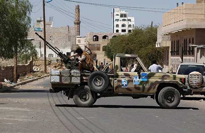 Suman 23 los muertos en prisión hutí de Yemen