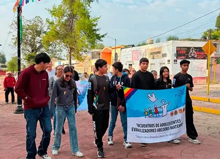 Realizan peregrinaci&oacute;n del Decanato Pablo VI