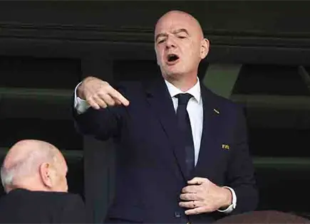 Las grandes ligas europeas preparan un frente com&uacute;n contra la FIFA