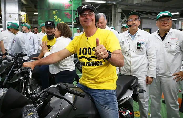 Flávio Bolsonaro es investigado por corrupción