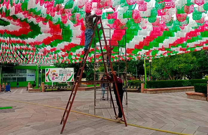 Habrá noche mexicana en la plaza principal