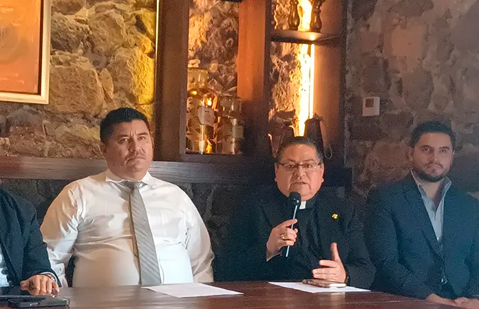Presentan presidente del Consejo Interreligioso