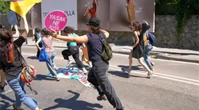 Autoridades turcas lanzan represi&oacute;n contra grupos LGBTQ+ y VIH
