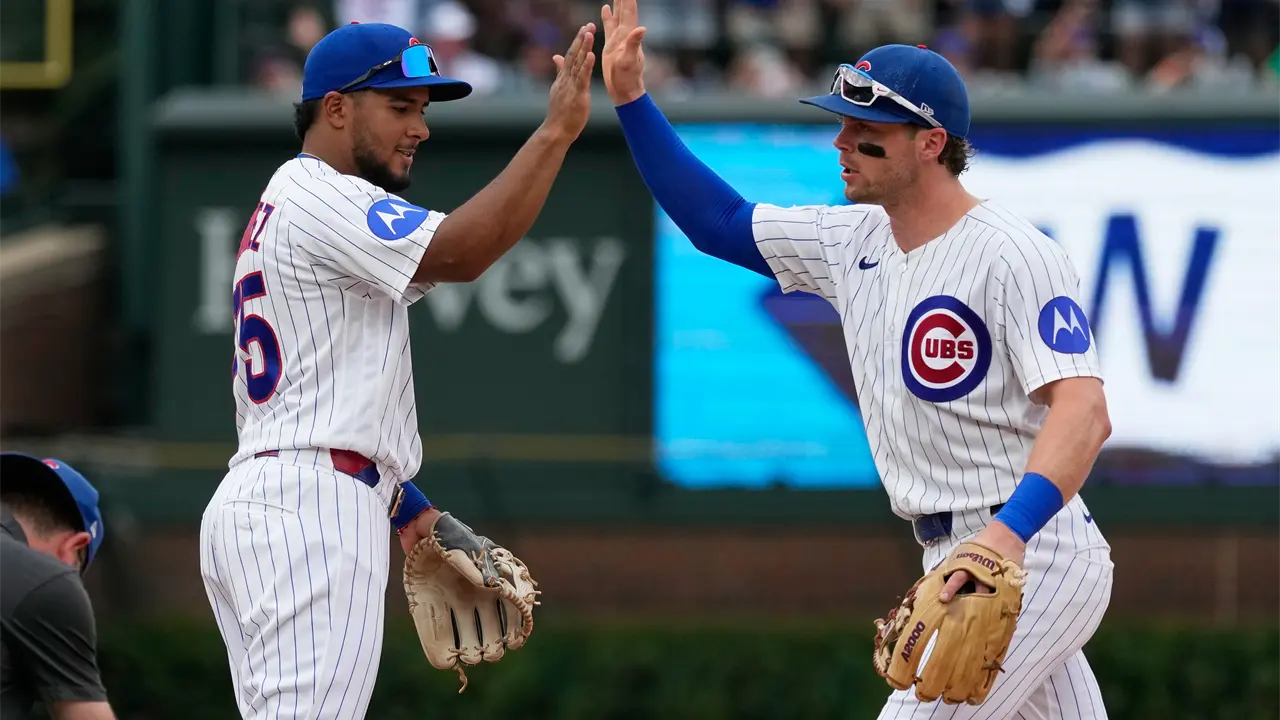 Cachorros de Chicago remontan y vencen a Piratas de Pittsburgh