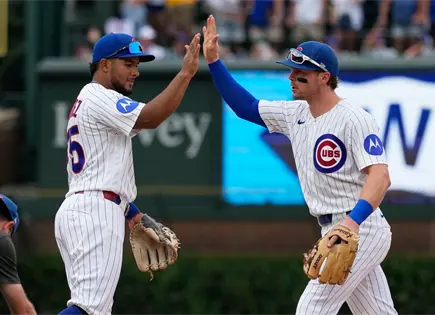 Cachorros de Chicago remontan y vencen a Piratas de Pittsburgh Cachorros de Chicago remontan y vencen a Piratas de Pittsburgh