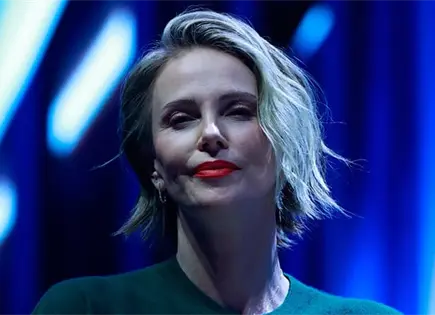 Charlize Theron defiende el cine frente a la IA Charlize Theron defiende el cine frente a la IA