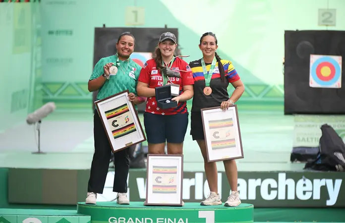 Dafne Quintero se cuelga plata en cerrada final