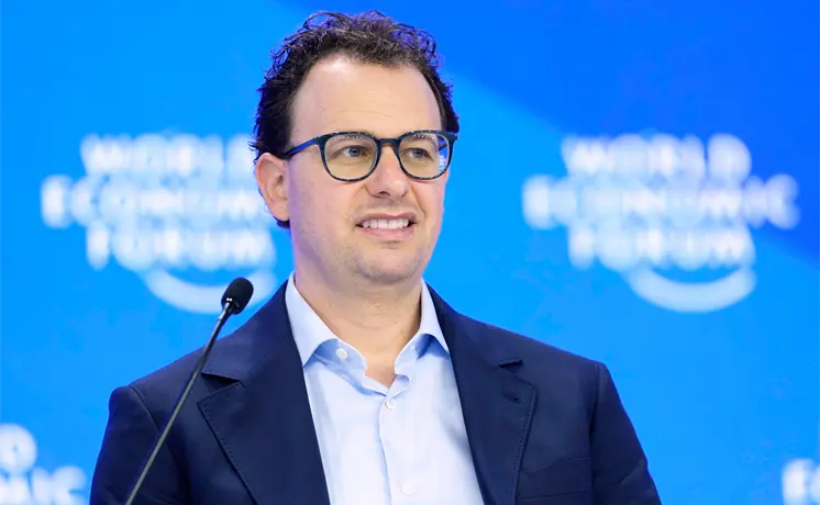 Dario Amodei pide frenar desarrollo de IA por riesgos de seguridad
