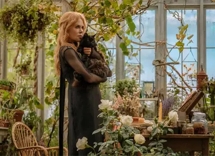 "Practical Magic 2" hechiza a las taquillas en su fin de semana de estreno "Practical Magic 2" hechiza a las taquillas en su fin de semana de estreno