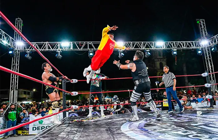 Presentarán función de lucha libre gratuita
