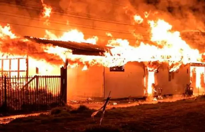 Se incendia asilo en Chile; 16 fallecidos