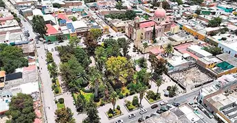 Vialidades de Pozos requieren sem&aacute;foros