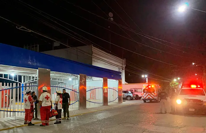 Hombre lesionado en riña en un bar