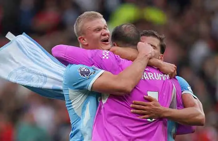ManCity se lleva el derby de Manchester