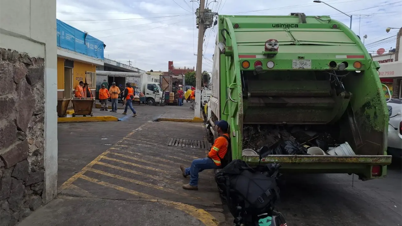 Prevén 30% más basura por fiestas patrias y decembrinas
