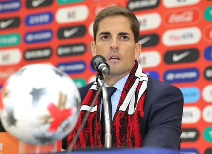 Robert Moreno niega uso de IA y presenta convocatoria en Corea del Sur