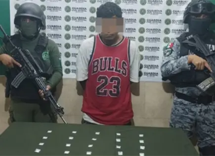 En el Aguaje 2000, atrapan a supuesto "narco" En el Aguaje 2000, atrapan a supuesto "narco"