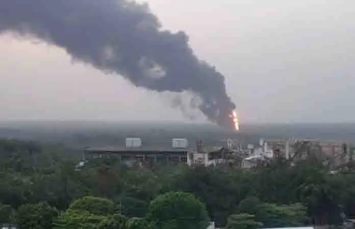 Explota planta de sal en Jáltipan
