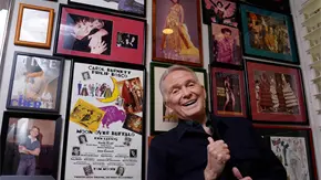 Fallece Bob Mackie: dise&ntilde;ador de moda de Cher y Burnett