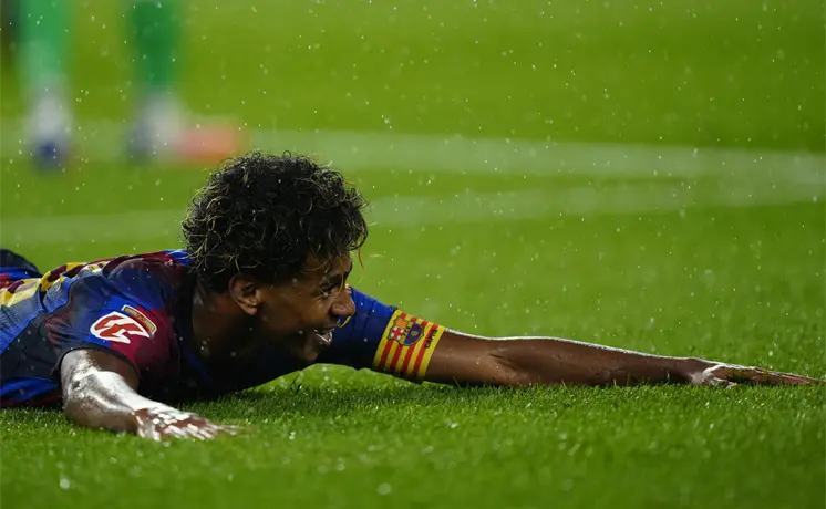 Barcelona aplasta al Racing y firma su mejor inicio histórico Barcelona aplasta al Racing y firma su mejor inicio histórico