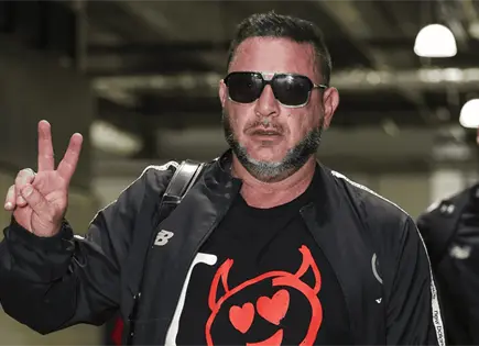 Antonio Mohamed alza la mano para dirigir selección argentina Antonio Mohamed alza la mano para dirigir selección argentina