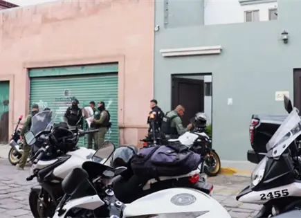 Movilizaci&oacute;n policiaca en zona centro tras robo en vivienda